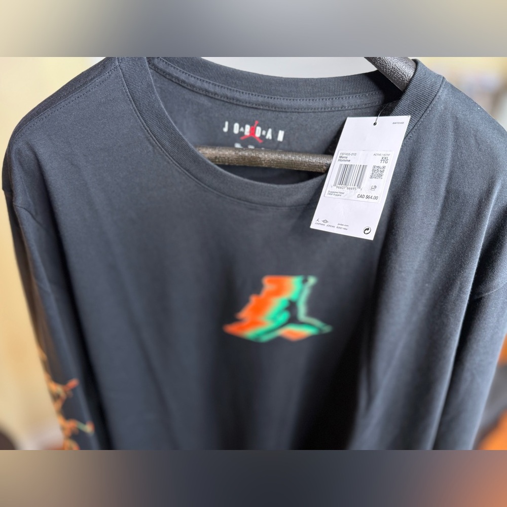 Beautiful Jordan Long Sleeve Top!!! - Picture 5 of 6